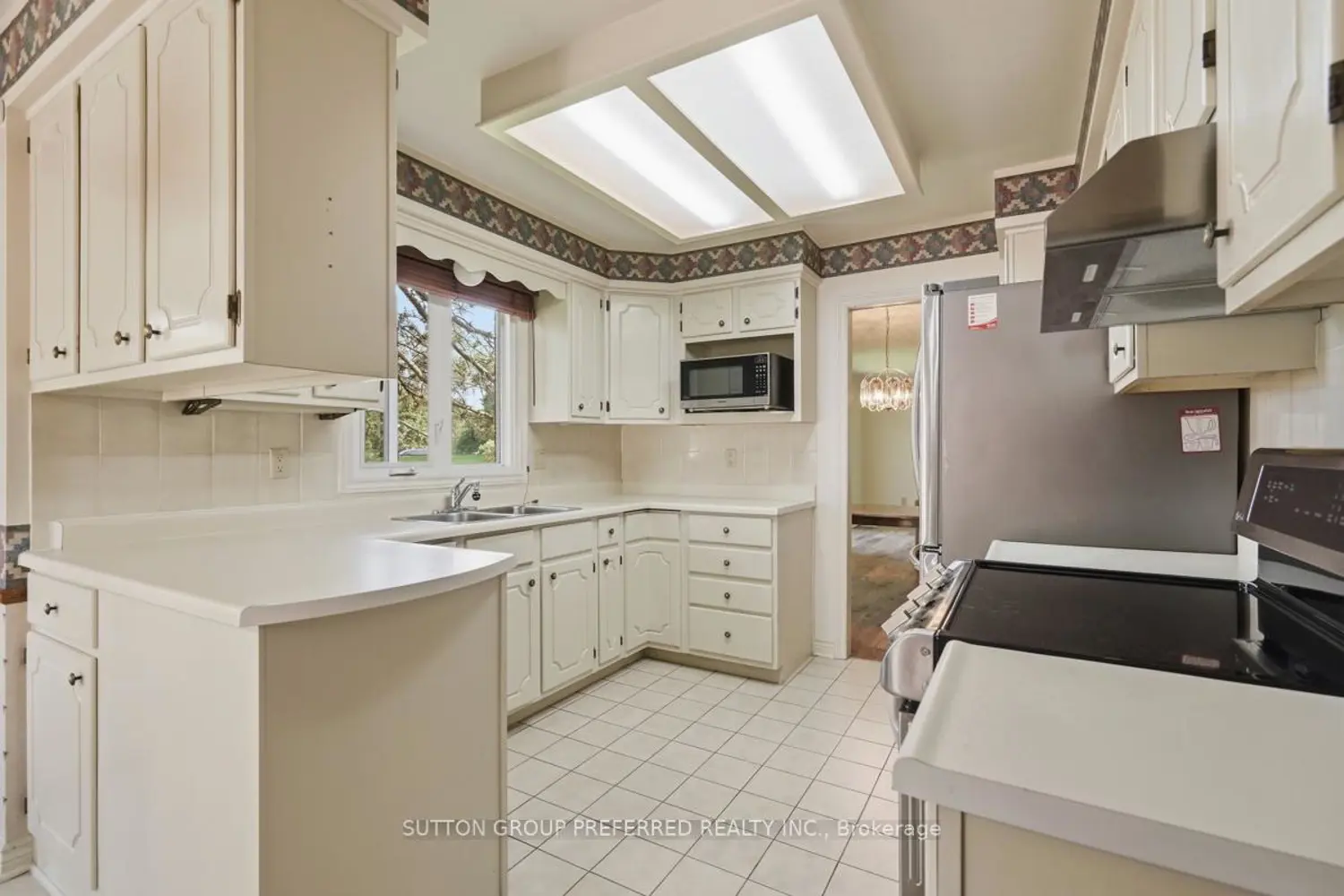 65 Fiddlers Green Road 23