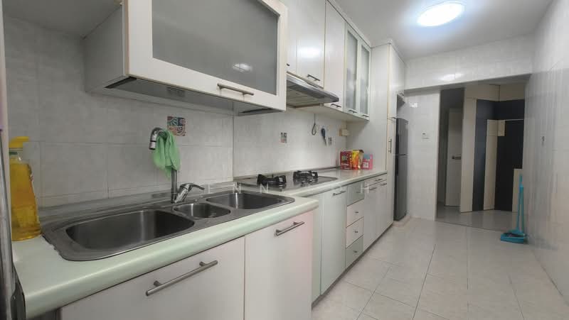 384 Bukit Batok West Avenue 5 photo 2