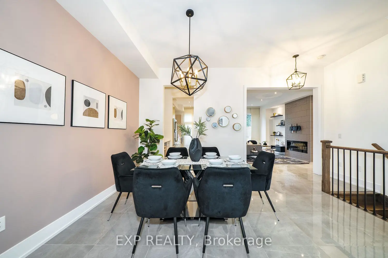 20 Crestridge Drive photo 5