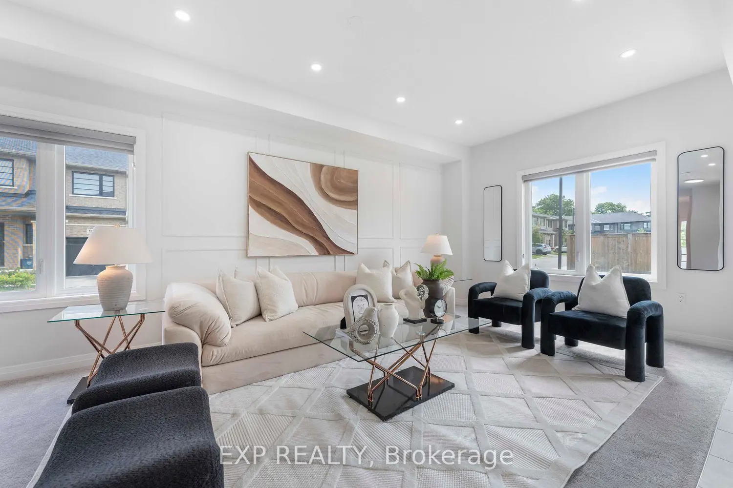 520 Grey Street 20 photo 3