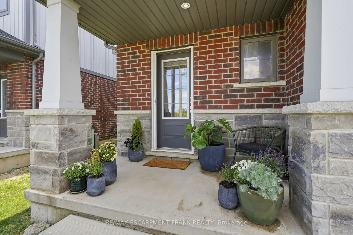 23 Severino Circle photo 4