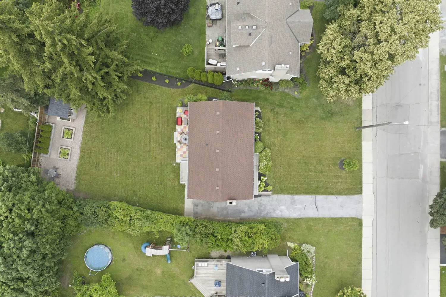 16 Kings Forest Drive photo 5