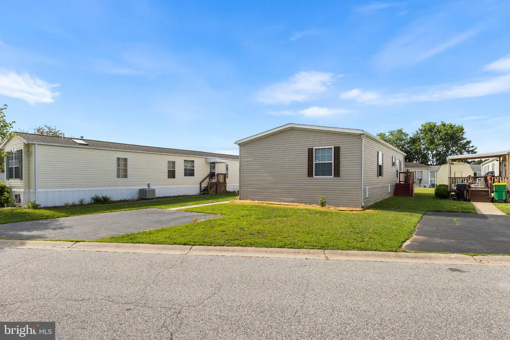 1733 Barbara Circle, Bear, DE 19701 photo 5