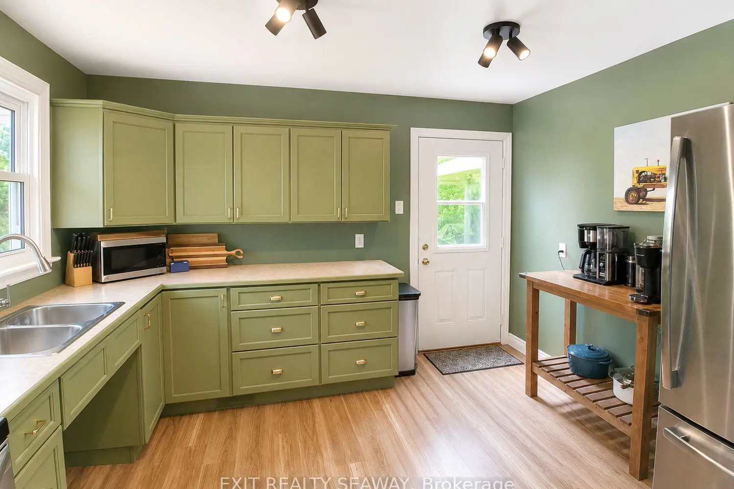 14611 Anderson Road photo 3