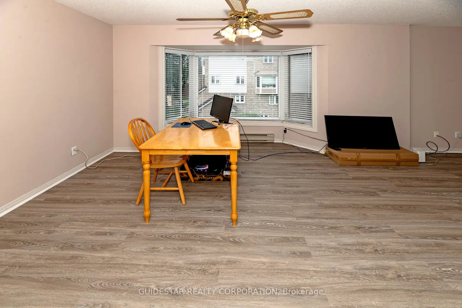 288 Briston Private photo 3