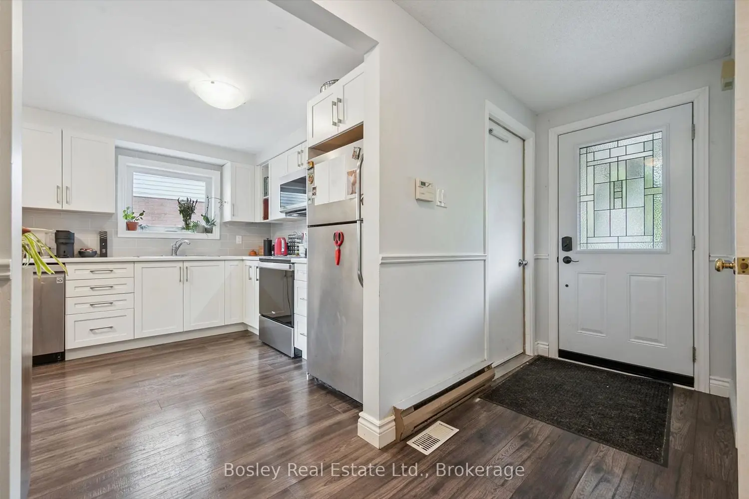 55 Koch Drive photo 2