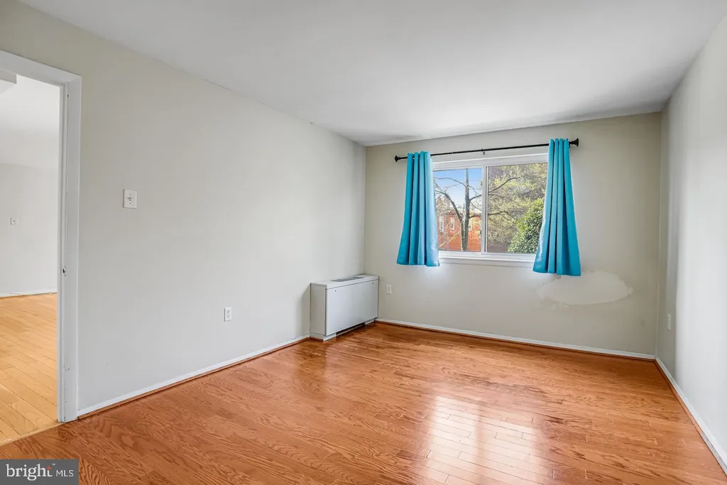 4555 Macarthur Boulevard NW Unit 103, Washington, DC 20007