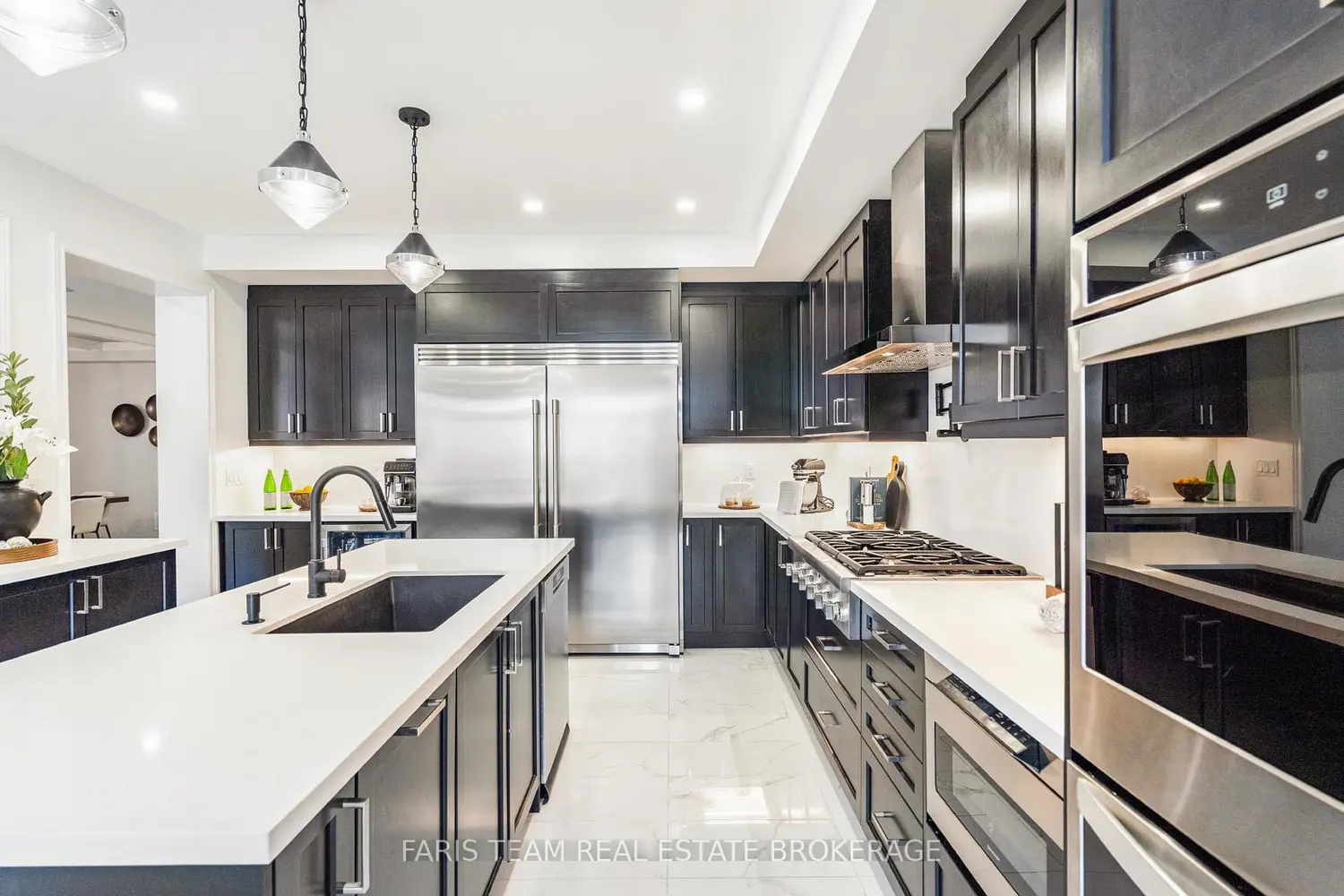 1428 Lawson Street photo 5