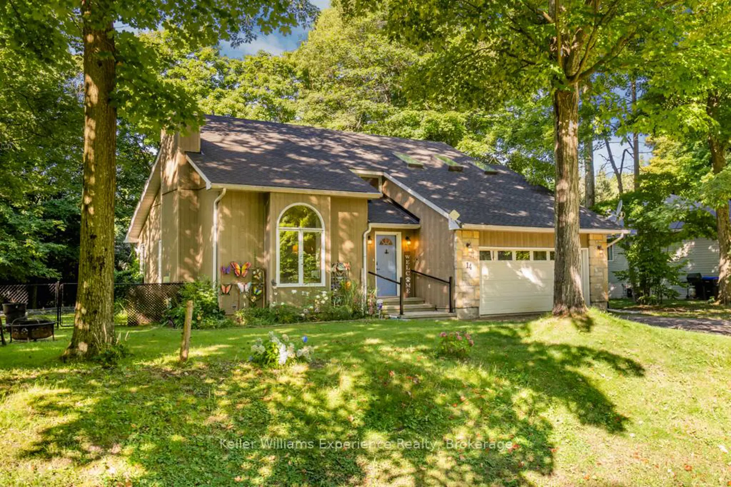 14 Oneida Crescent photo 5
