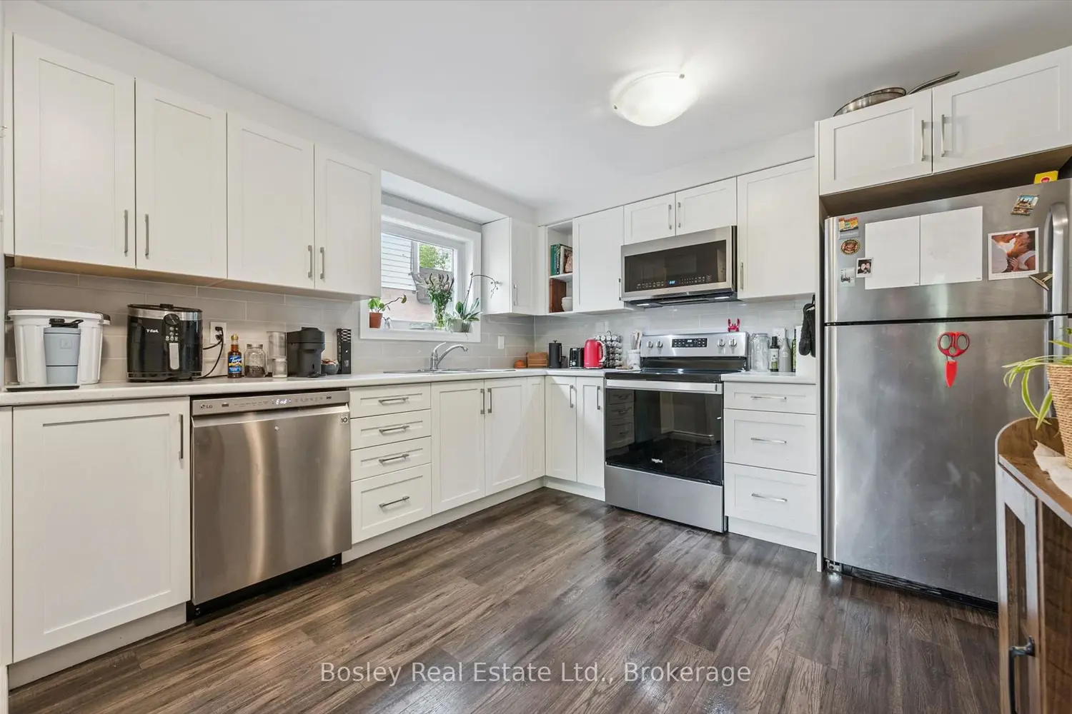 55 Koch Drive photo 3