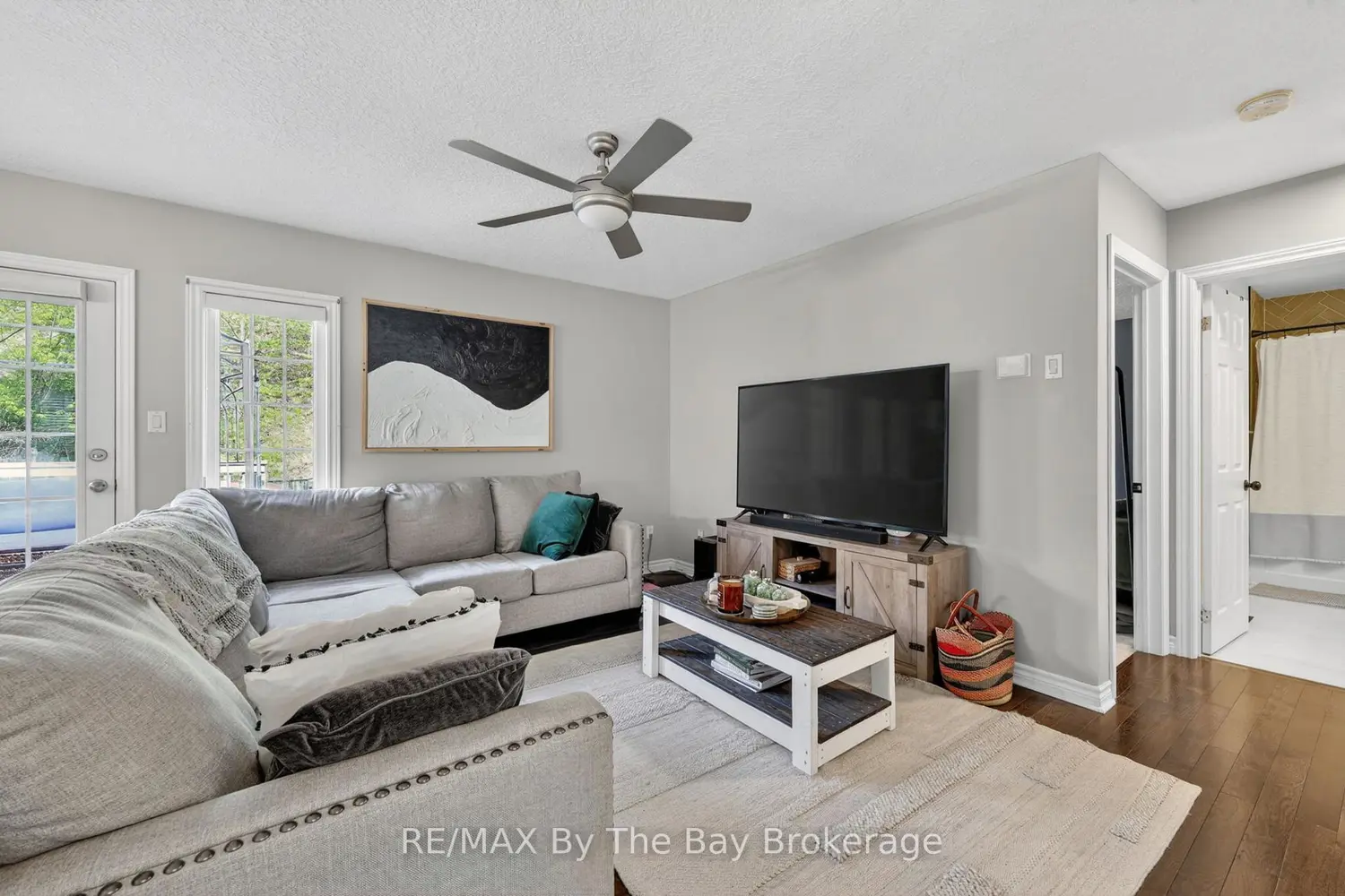 326 Golf Course Road photo 4