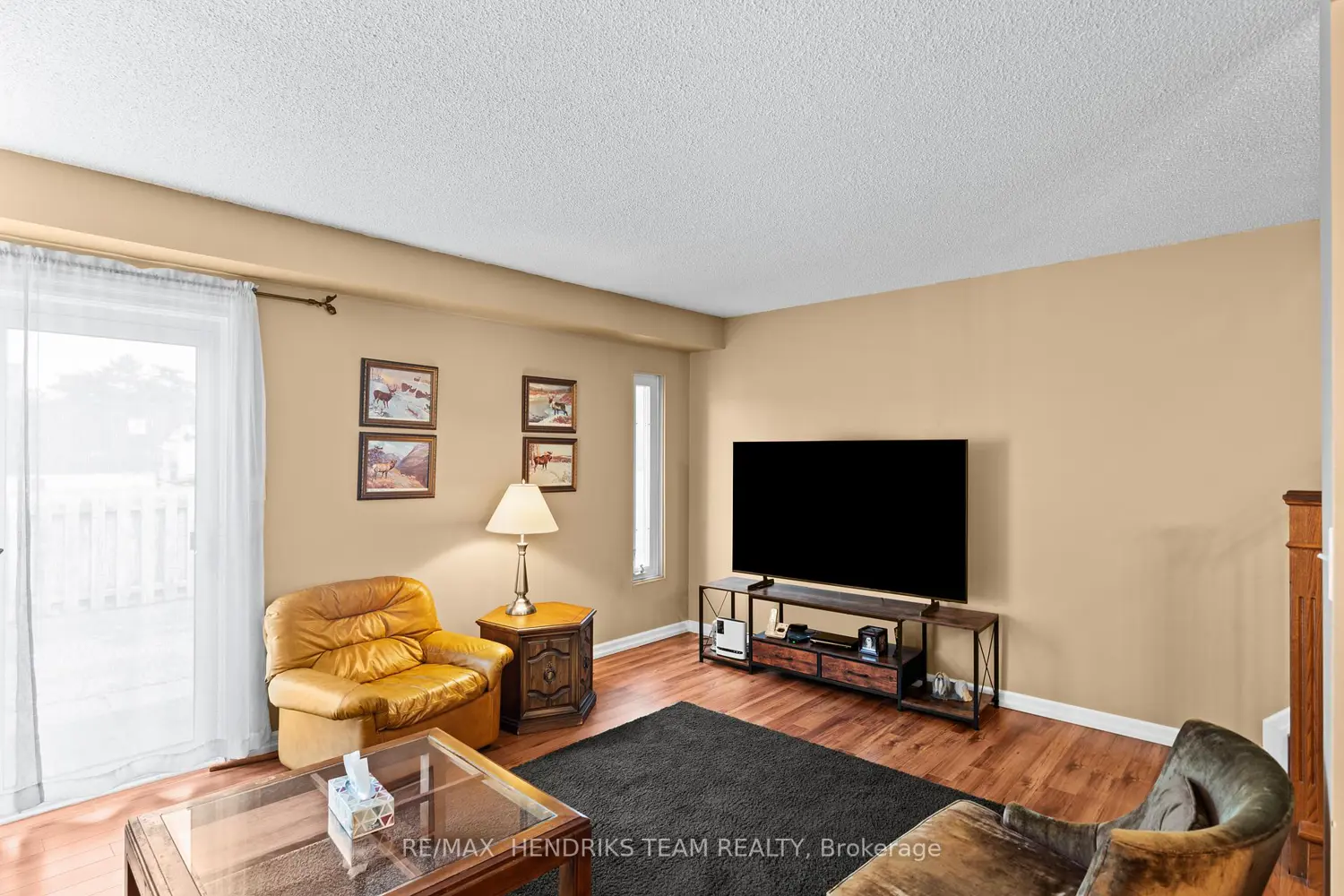64 Forster Street 20 photo 5