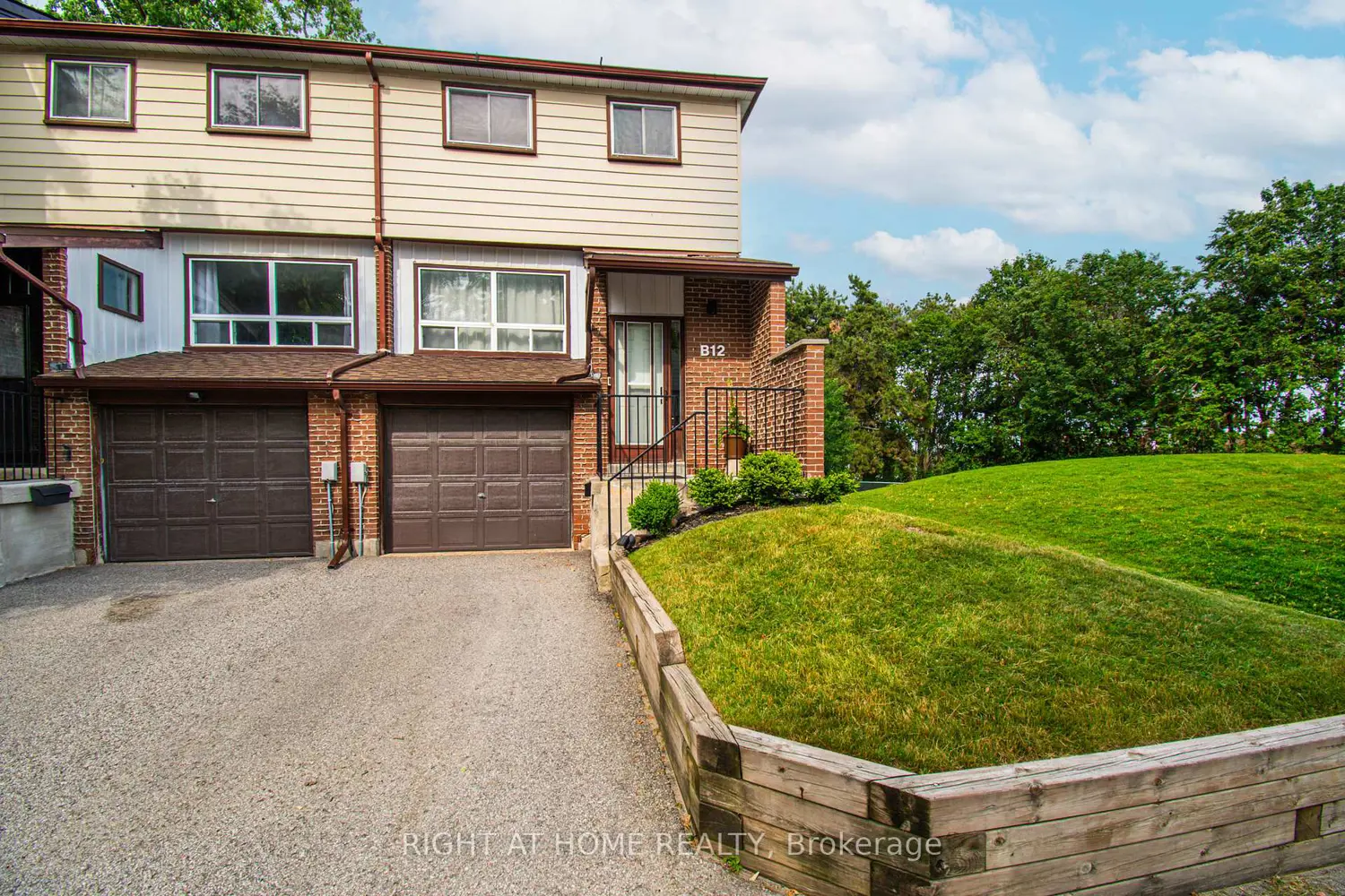 63 Ferris Lane B12