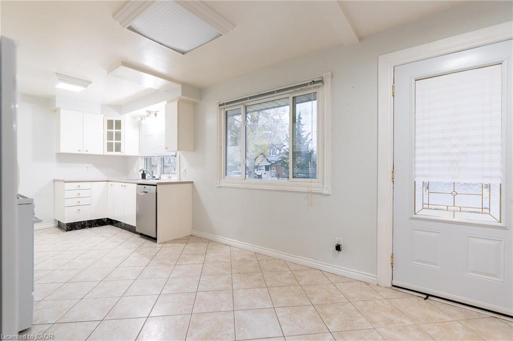 1 Cherrylane Drive, St. Catharines, ON, L2M 2H7 photo 5