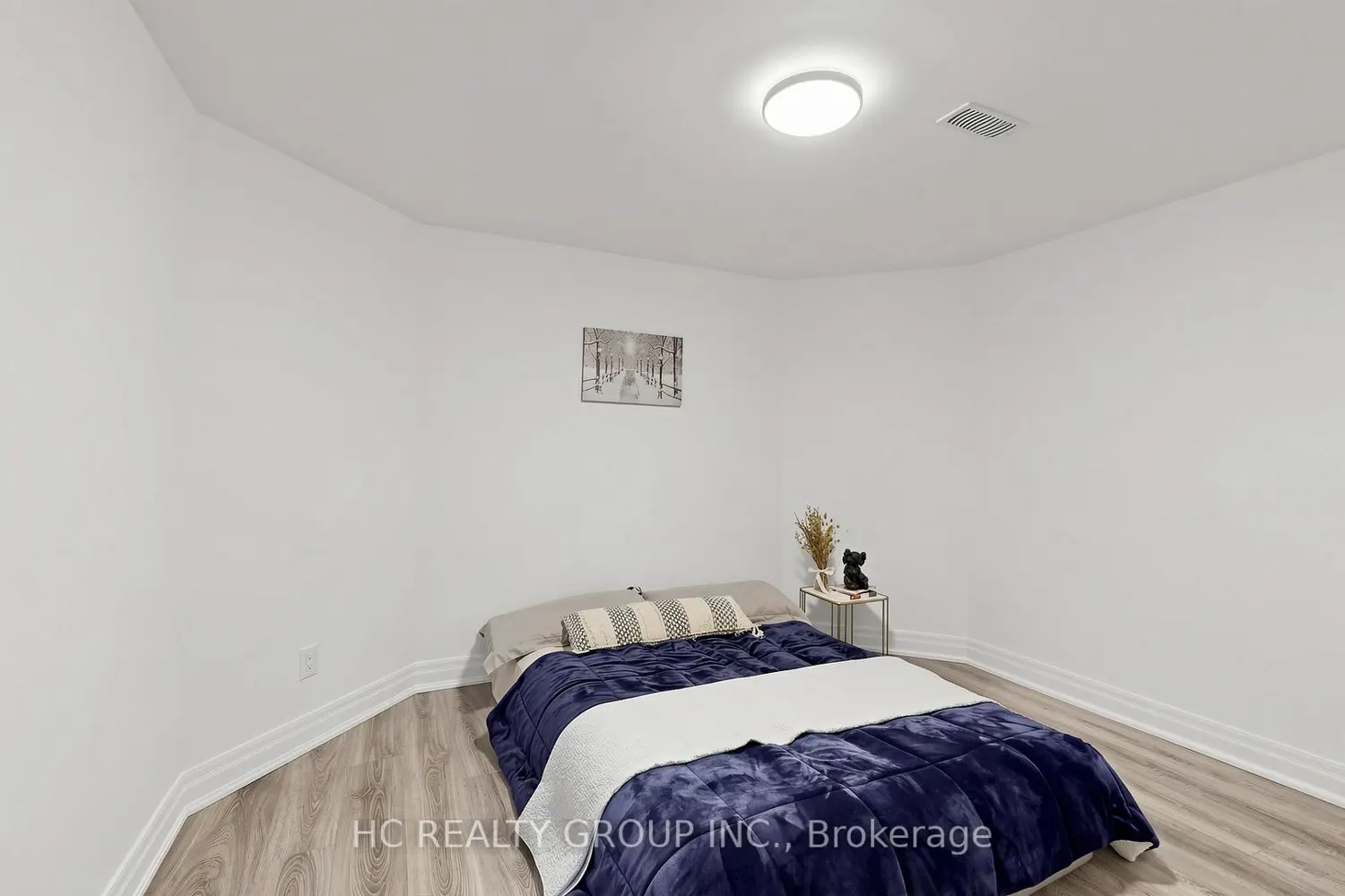 61 Sherrick Drive photo 4