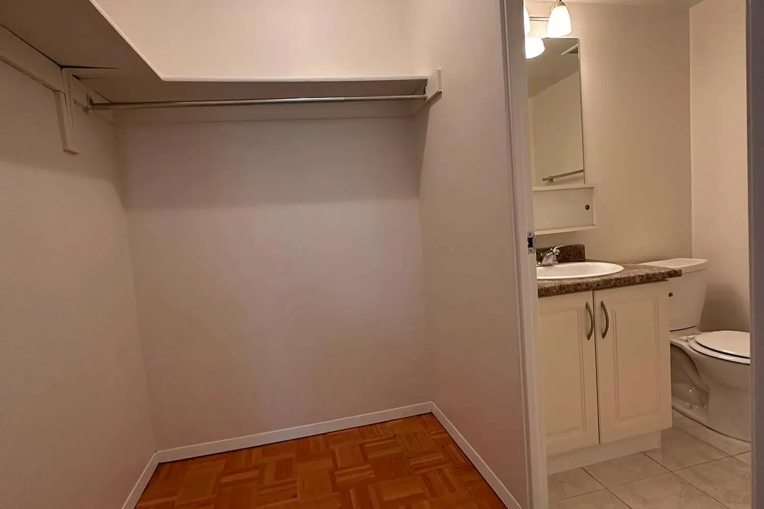 10 Sunrise Avenue 204 photo 5