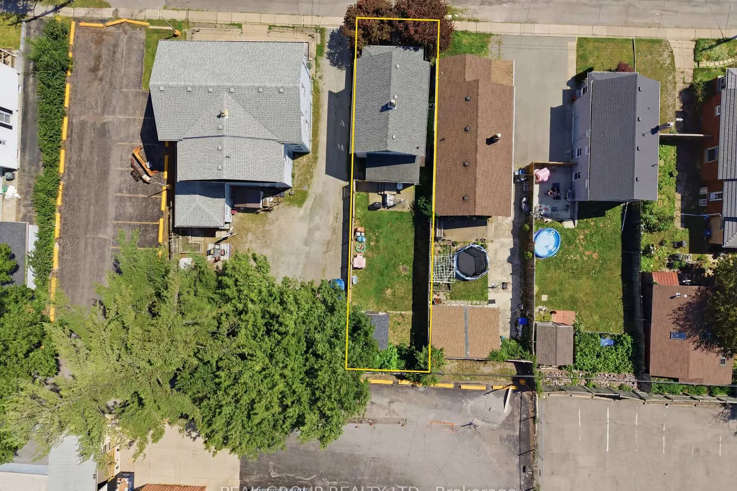 6289 Ker Street photo 4