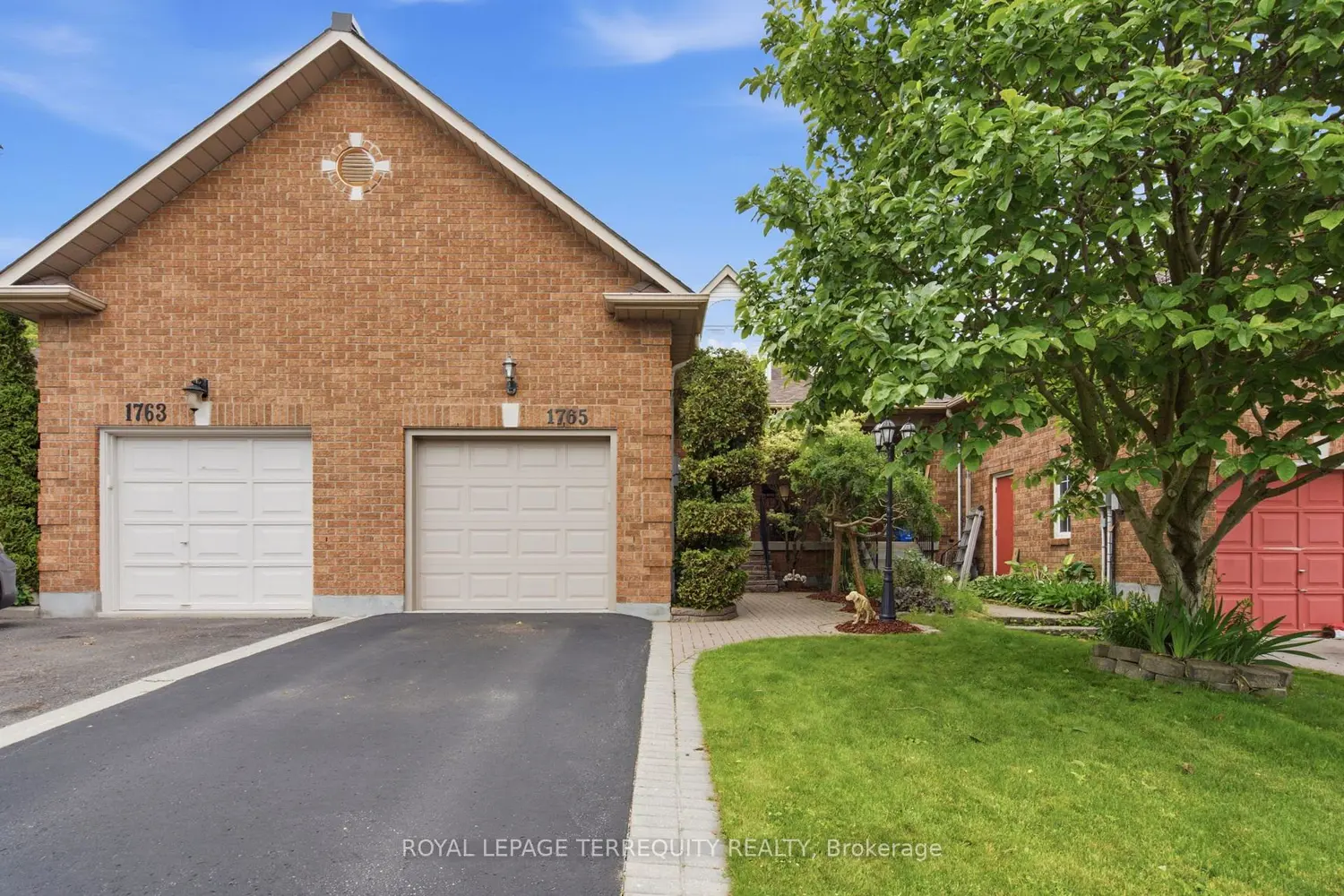 1765 Dufferin Street photo 2