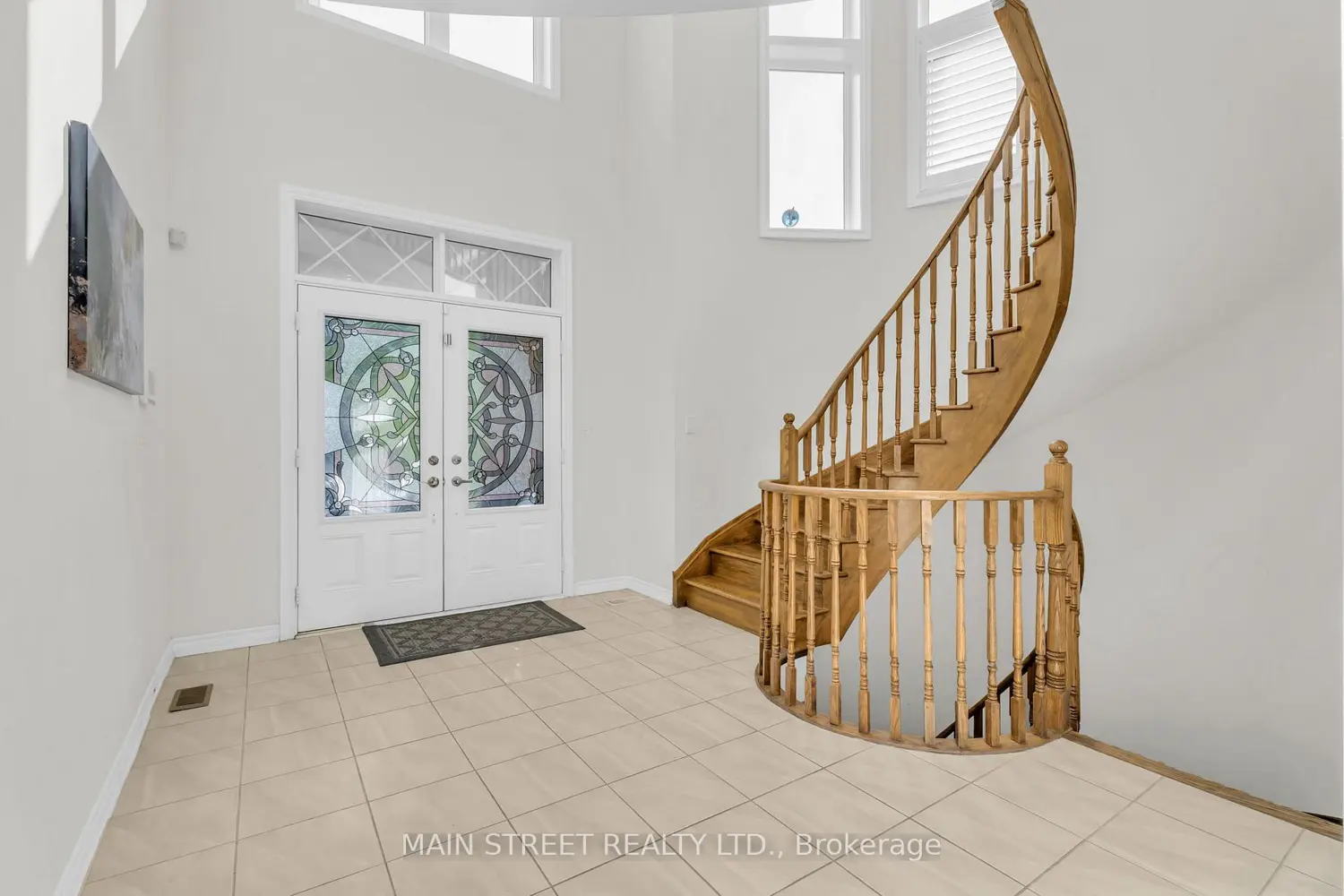 6 Leaden Hall Drive photo 5