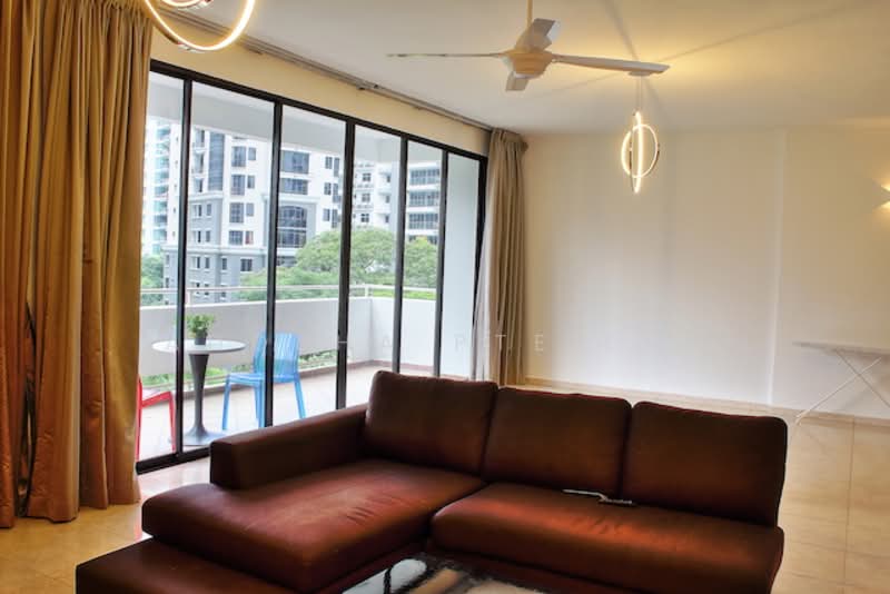 370 Thomson Road photo 5