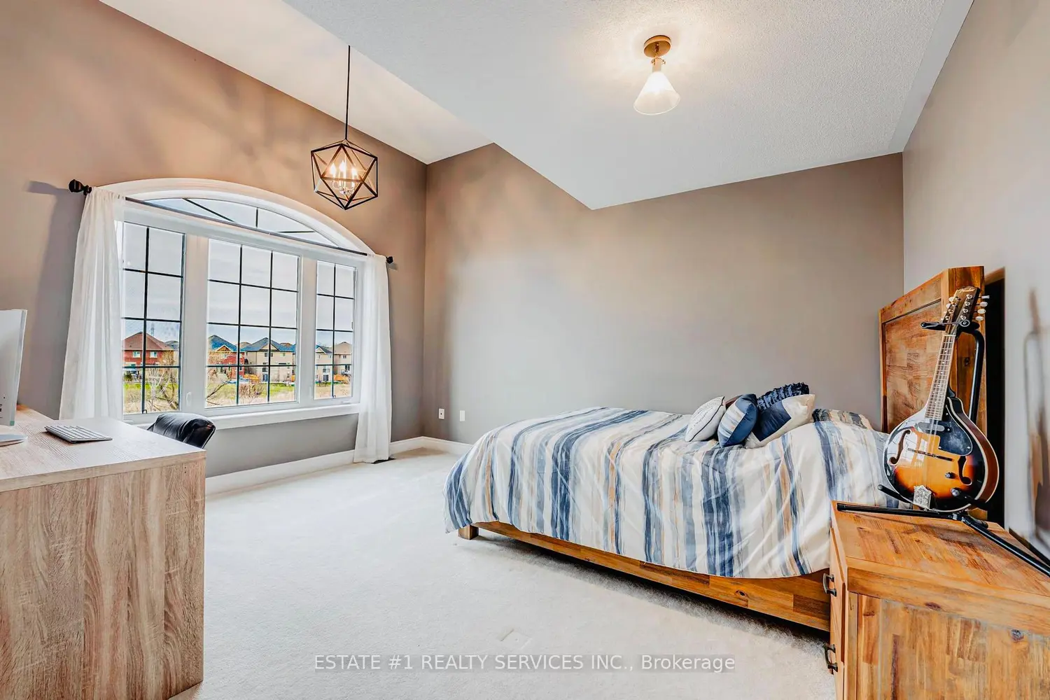20 Maybeck Drive photo 4