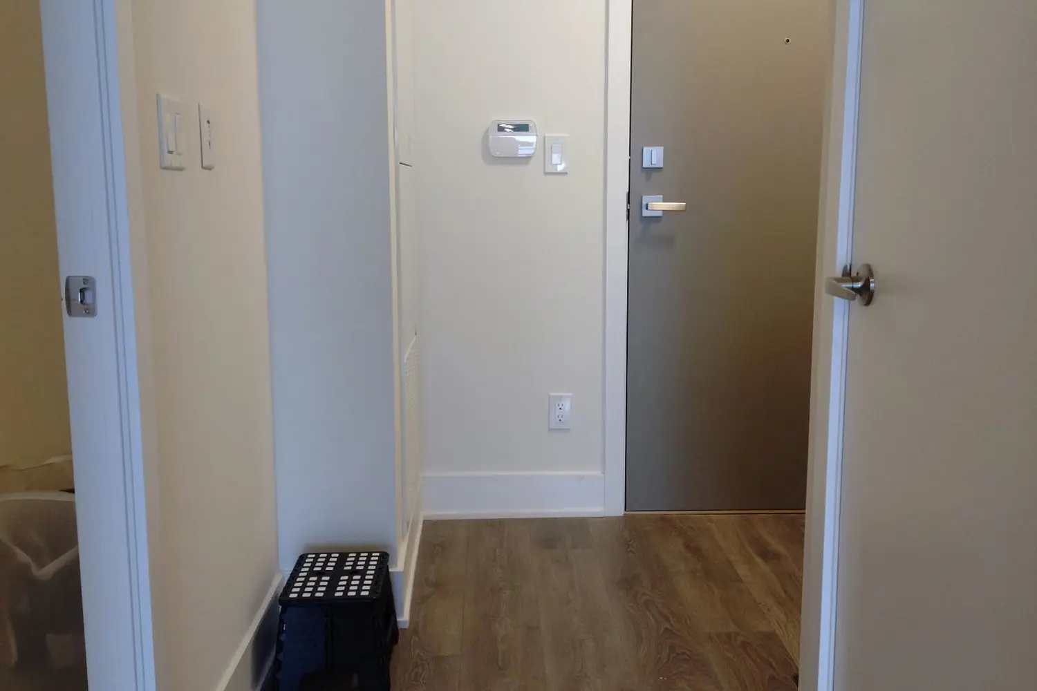 188 Fairview Mall Drive 1506 photo 3