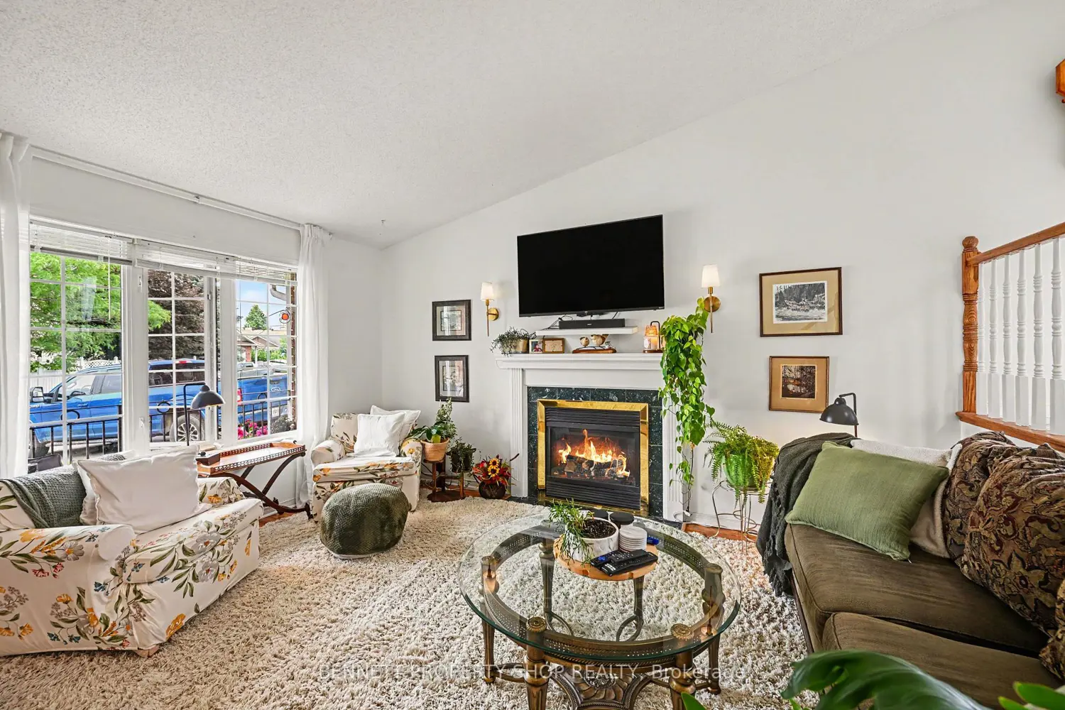 9 Huyck Drive photo 2