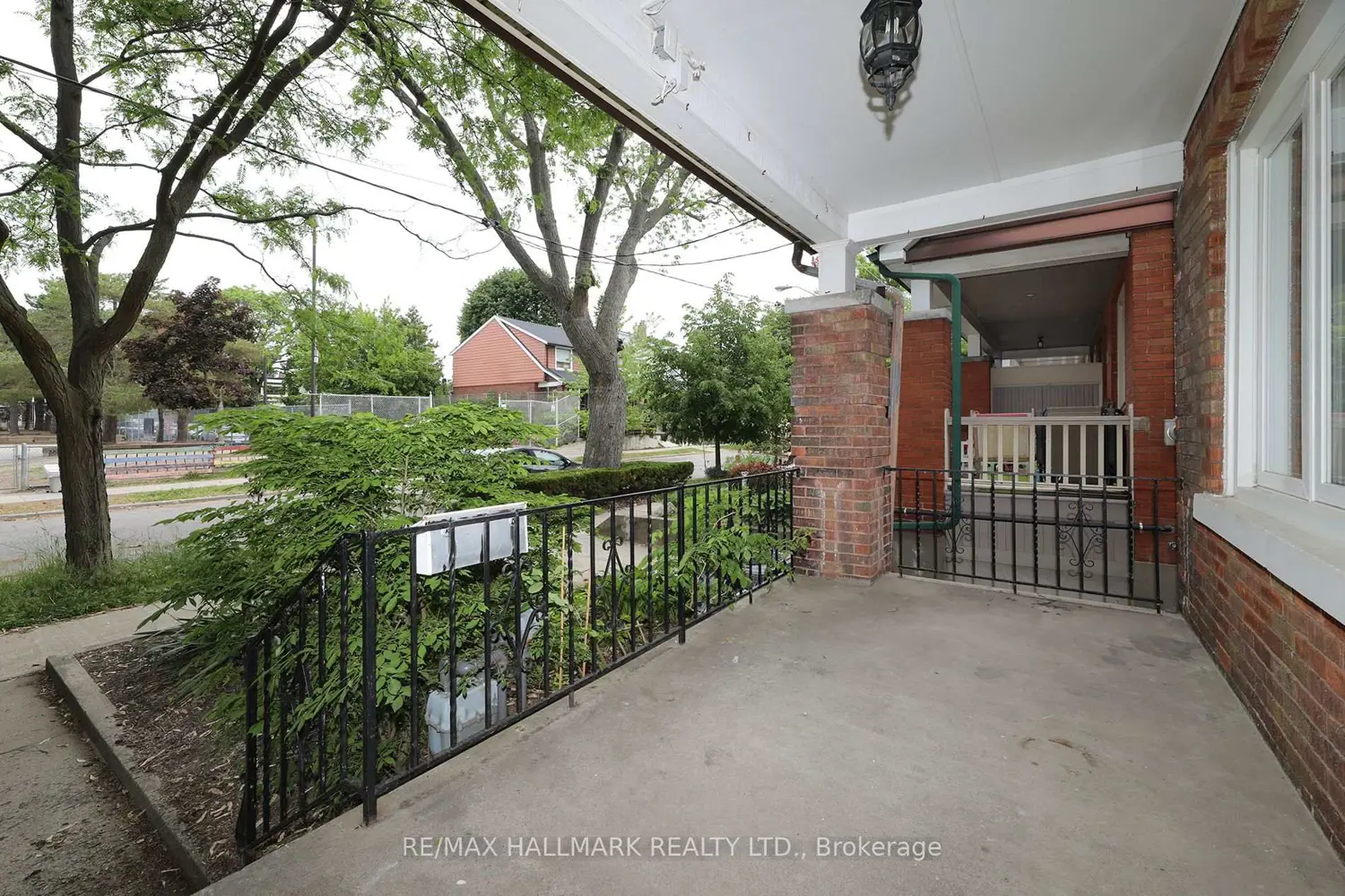 259 Wolverleigh Boulevard