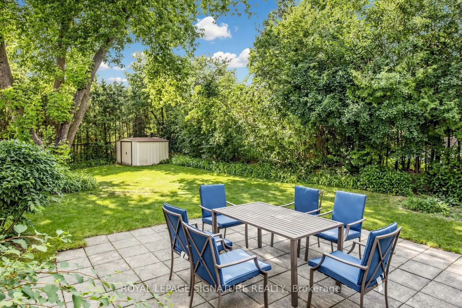 12 Linton Court photo 2