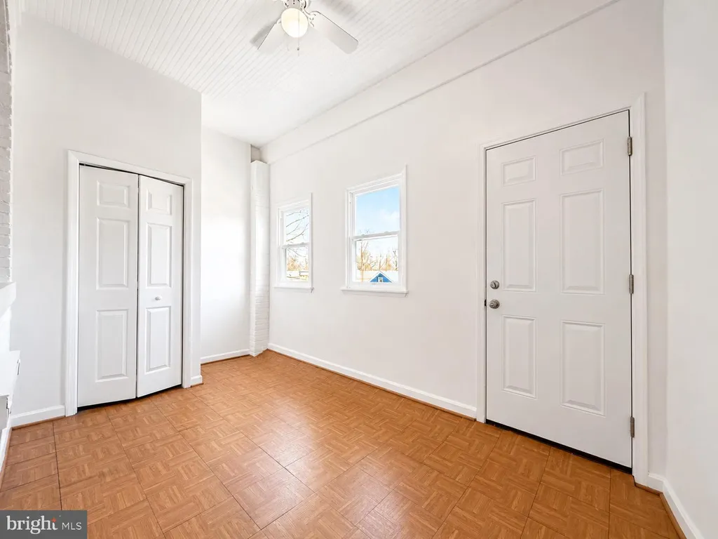 446 Mellon Street SE Unit 3, Washington, DC 20032