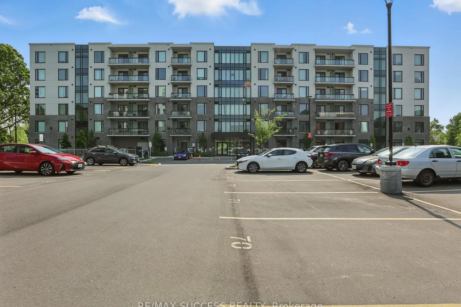 103 Roger Street 411