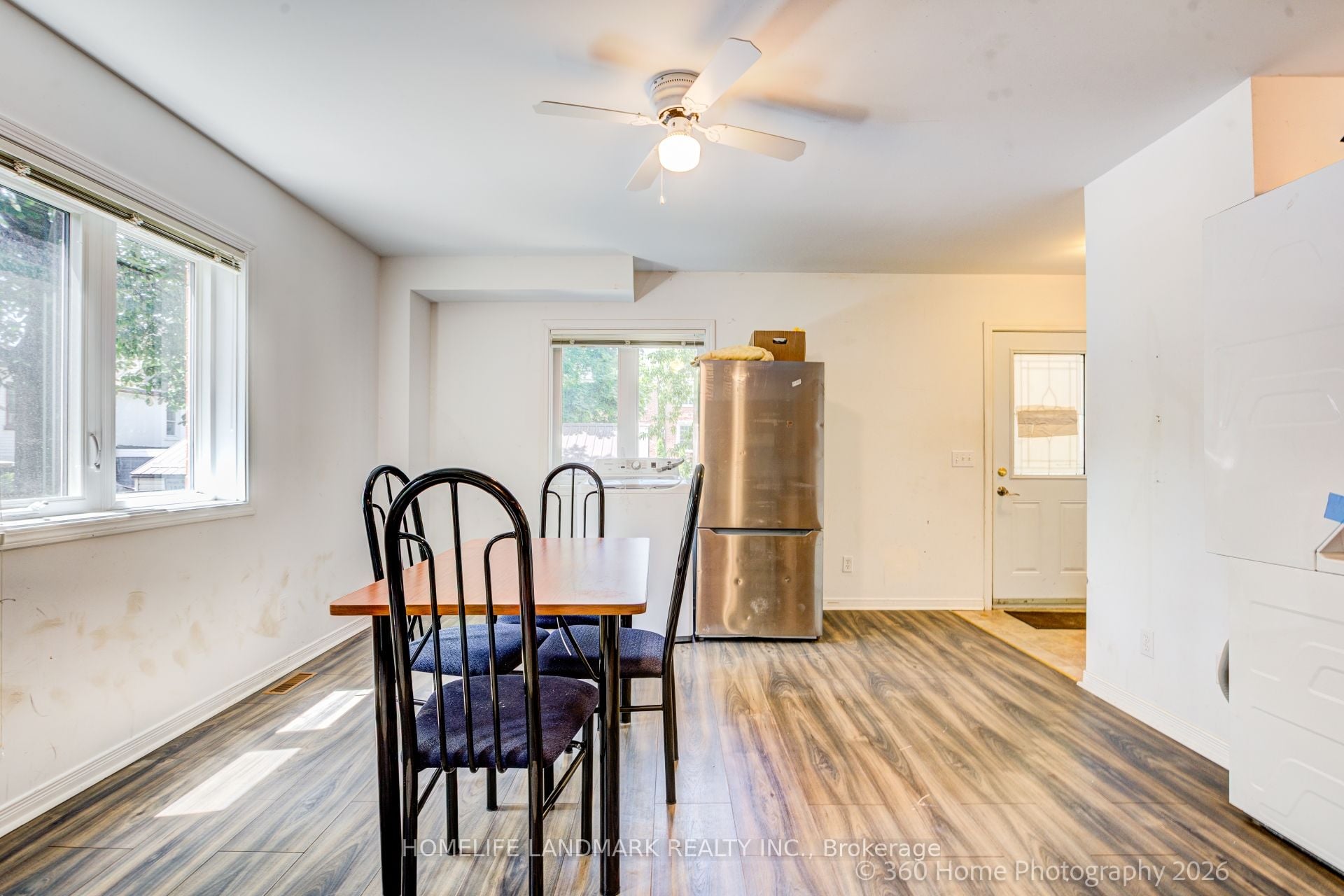 3-736 Kingston Road, Toronto, ON, M4E 1R7 photo 4