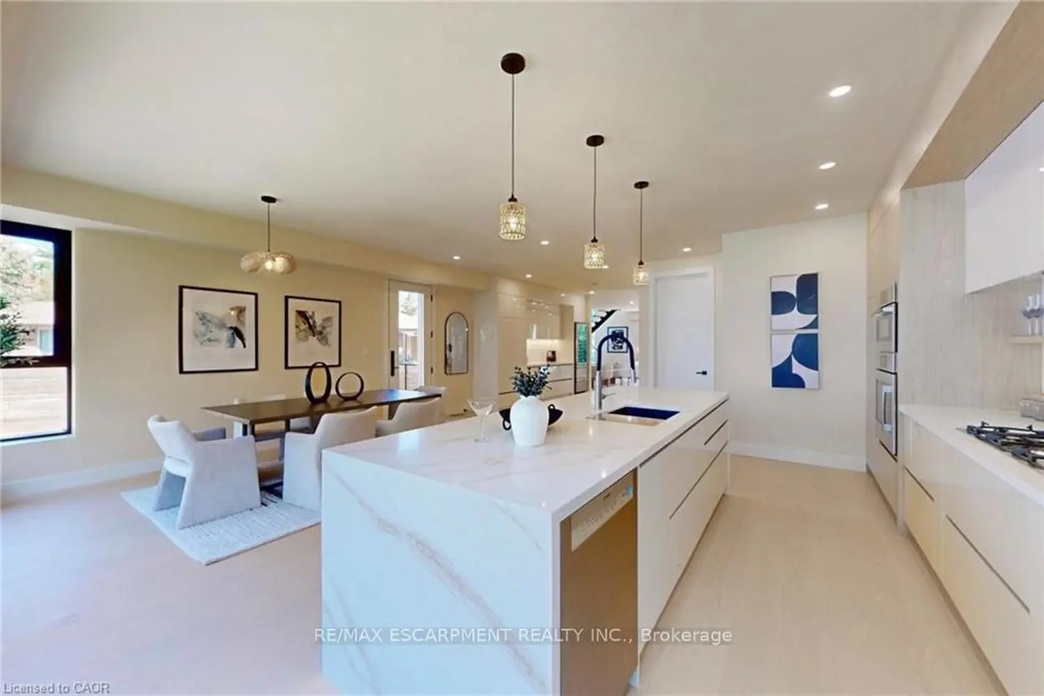 28 Dunsmore Gardens photo 2