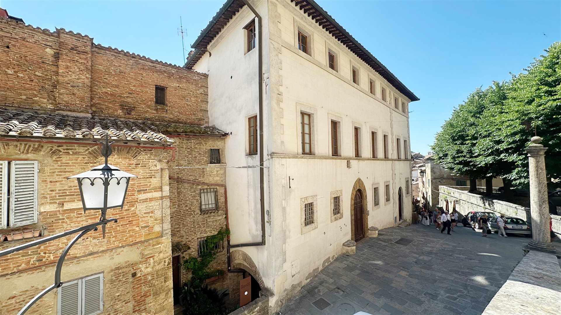 Montepulciano (Siena) photo 2