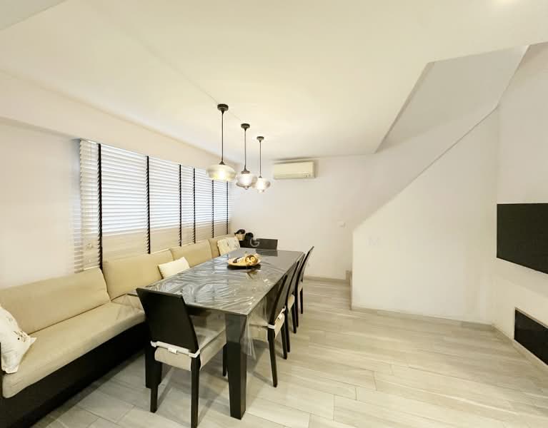 115 Clementi Street 13 photo 2