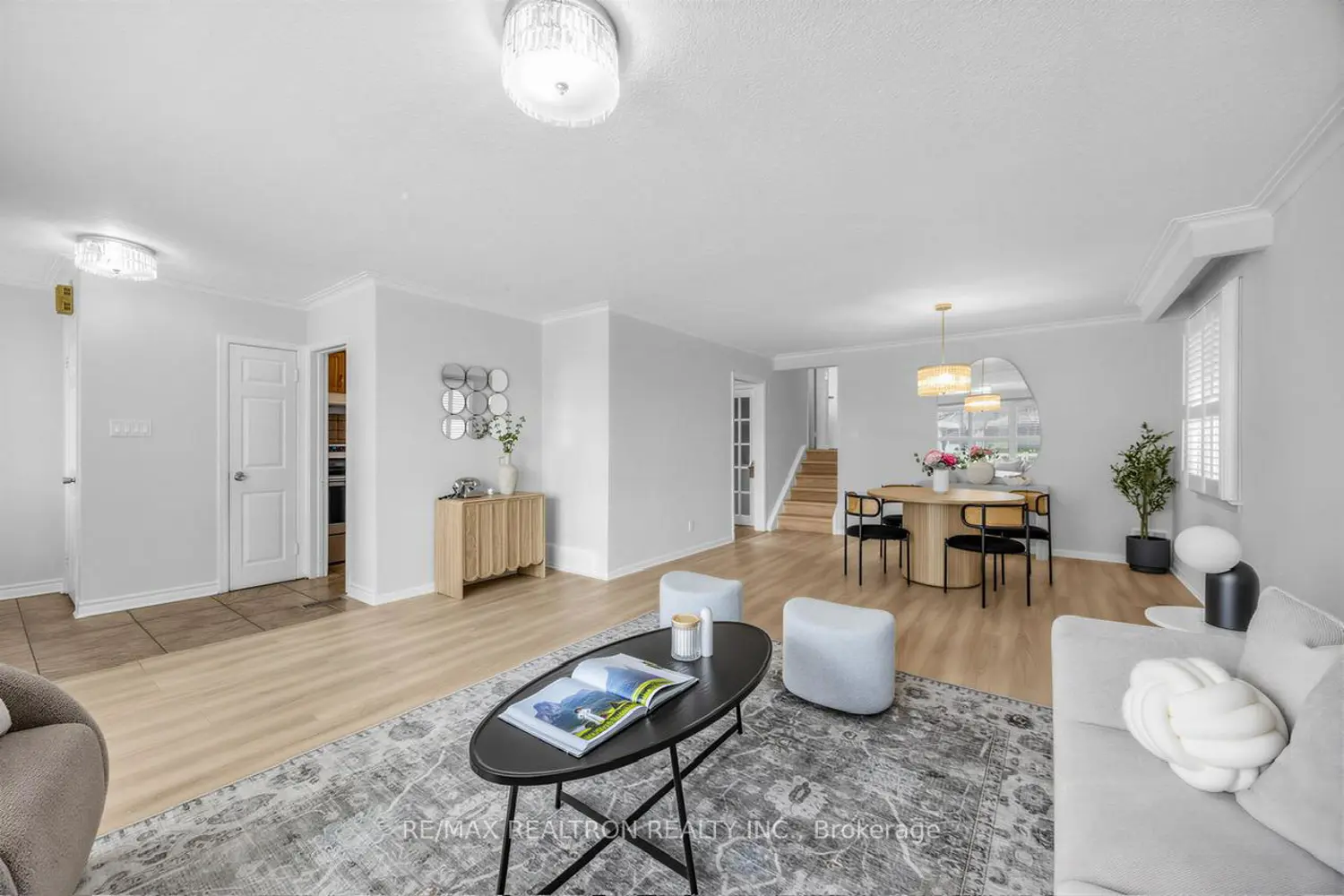 34 Marilake Drive photo 5