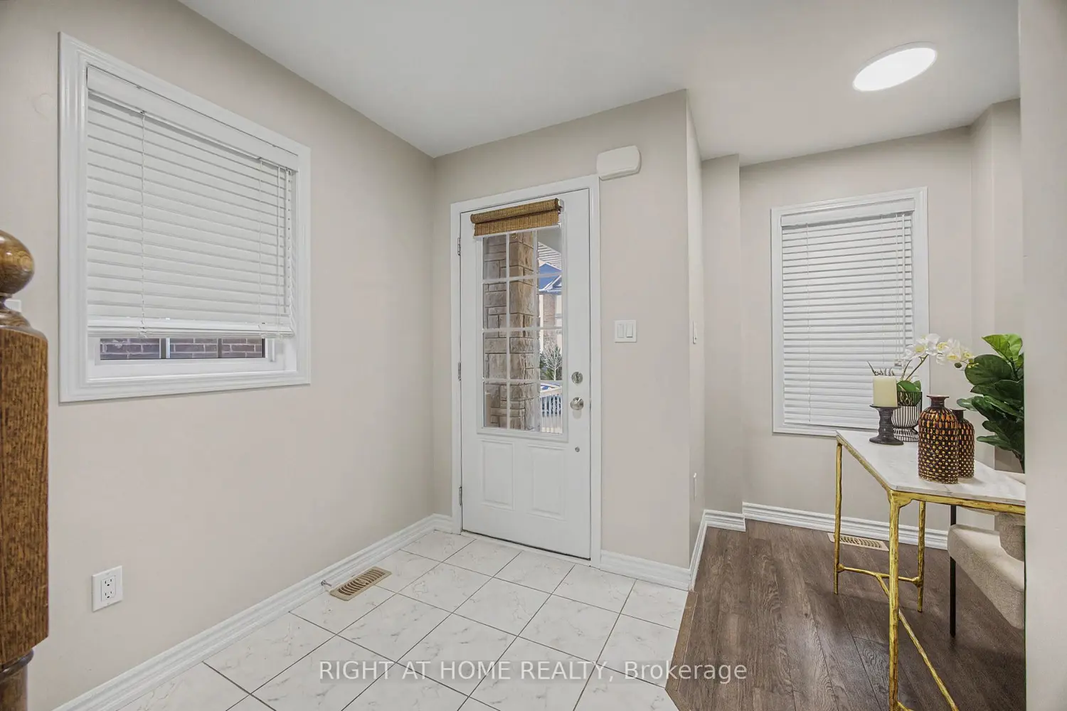 1235 Mulroney Heights photo 4