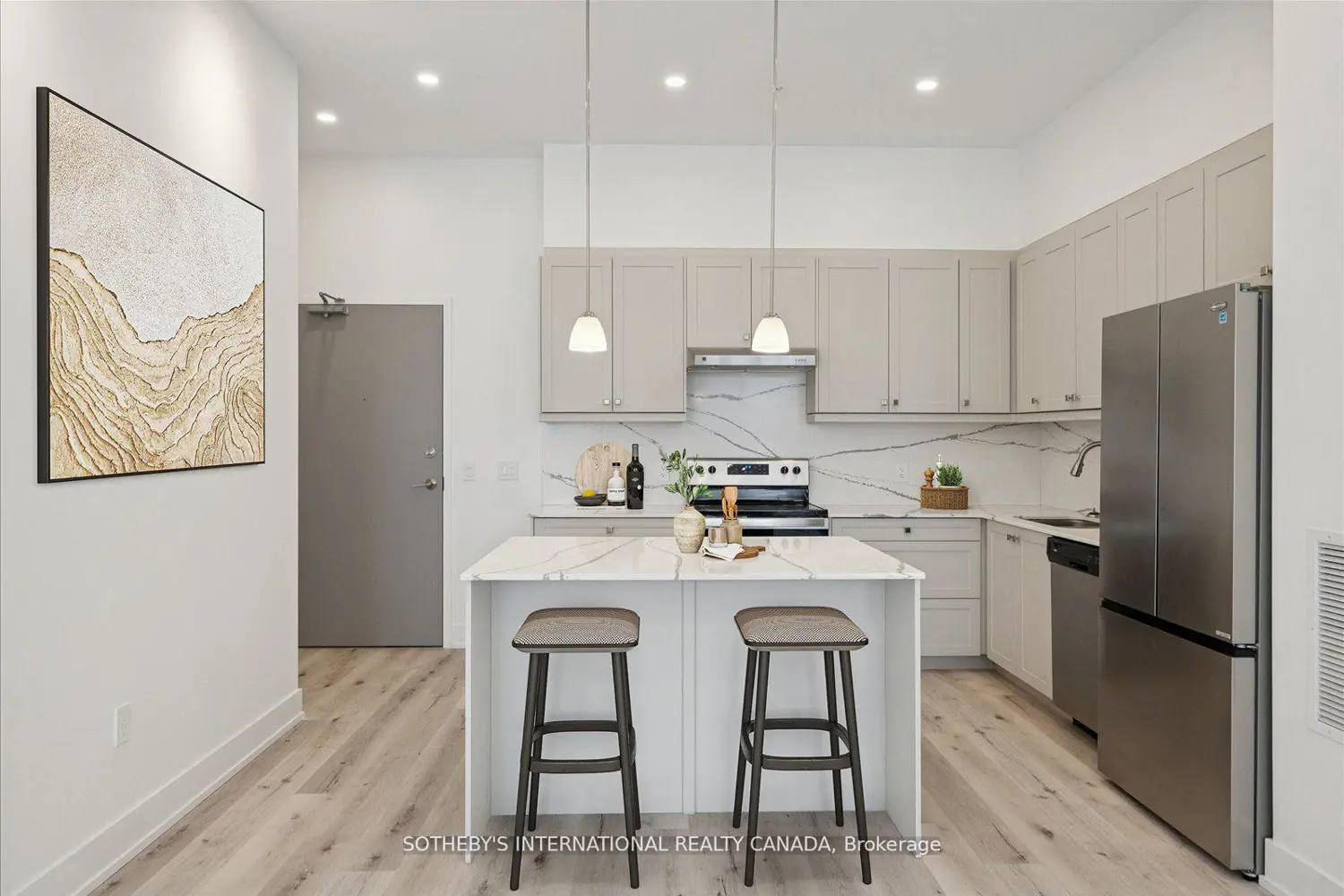 19A West Street Penthouse 1 photo 3