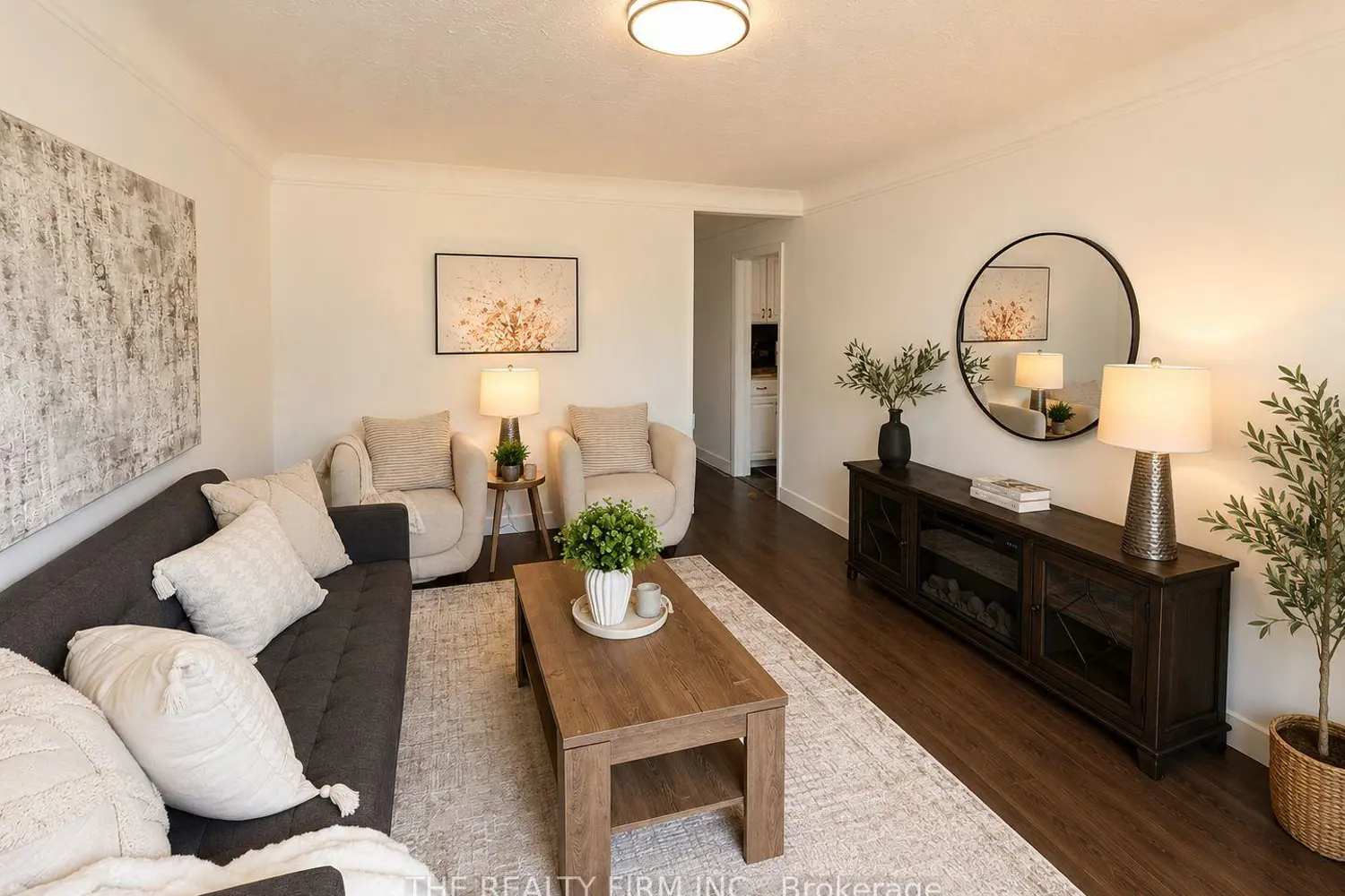 1626 Leonard Street photo 2
