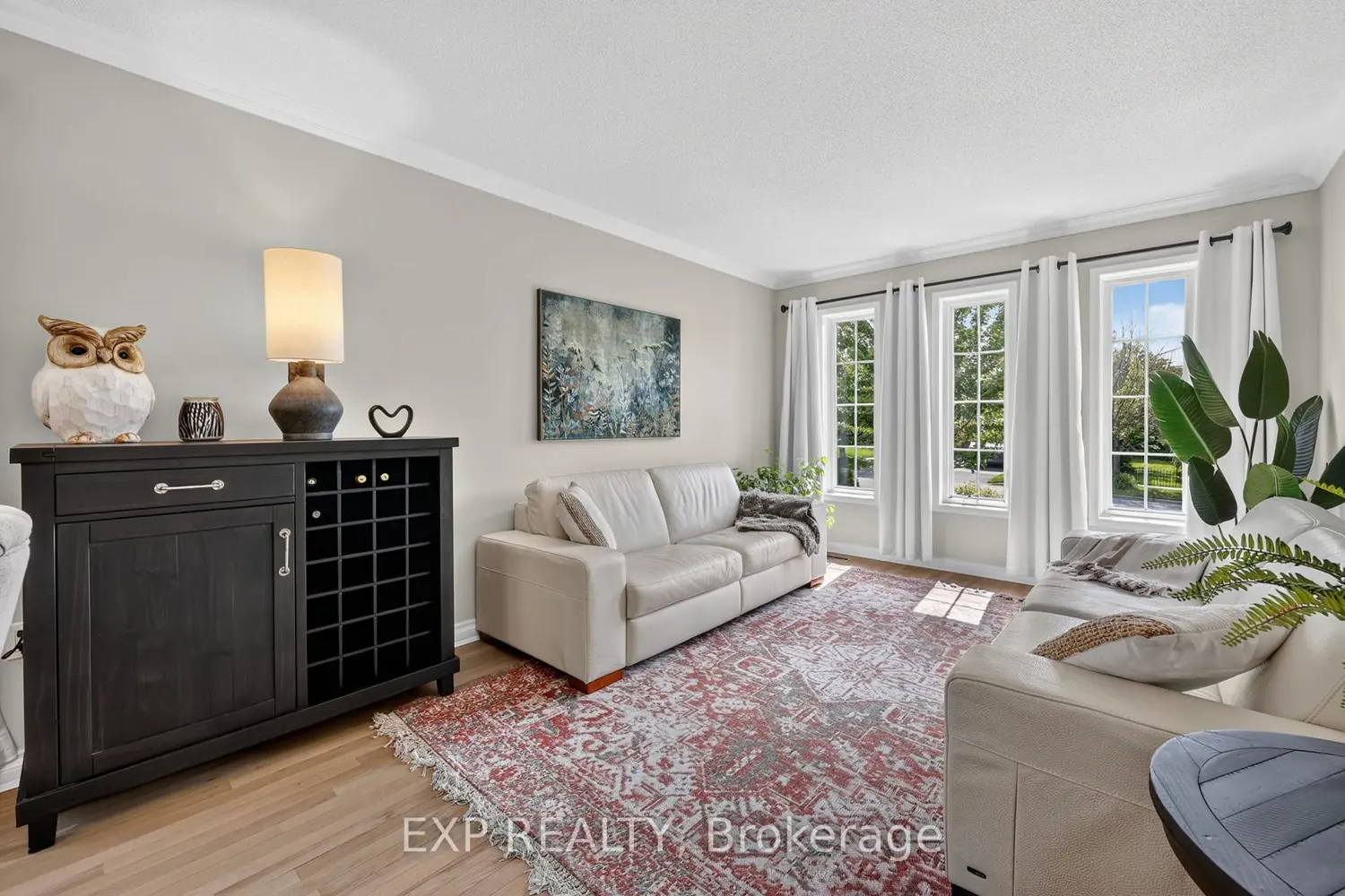 129 Golden Meadow Road photo 3