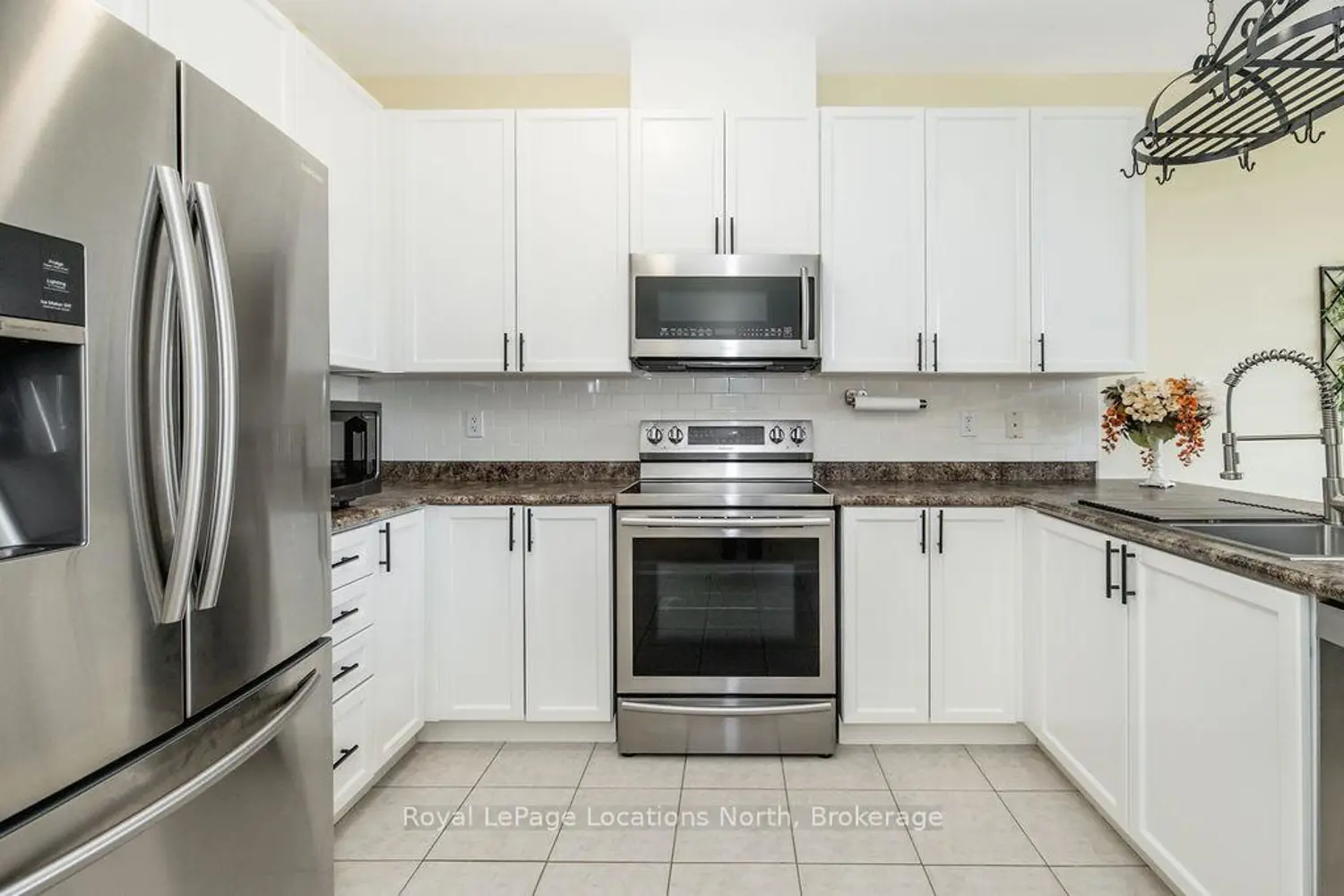 22 Berkshire Avenue photo 4