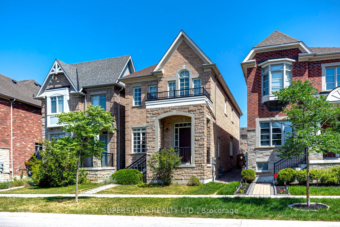 236 Paradelle Drive, Richmond Hill, ON, L4E 1E7