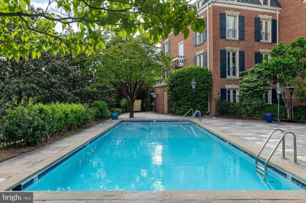 1821 Kalorama Square NW Unit 11, Washington, DC 20008