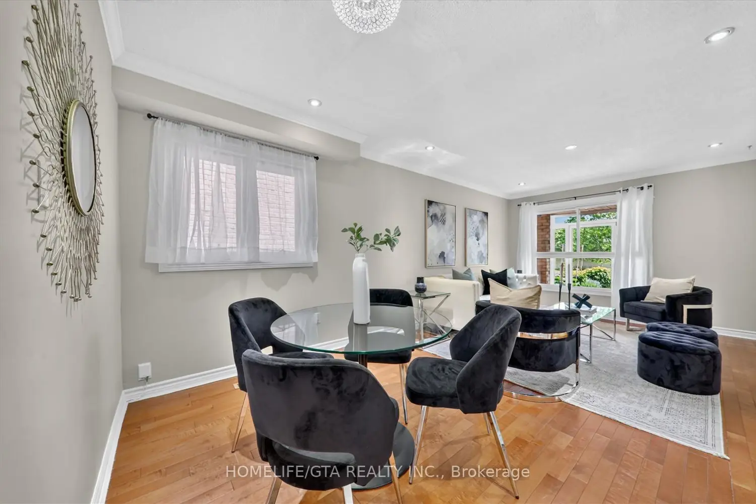 110 Rylander Boulevard photo 3