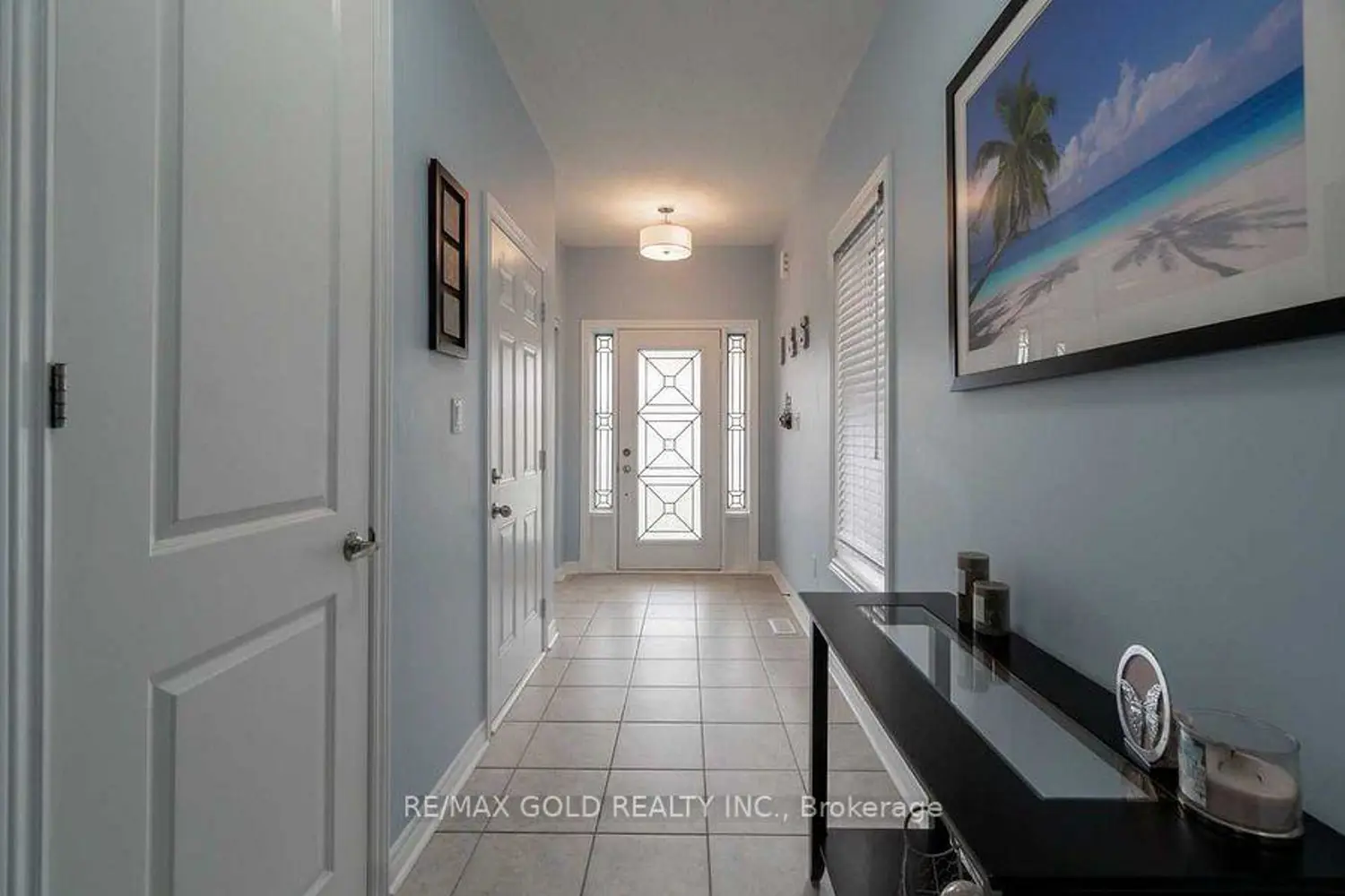 13 Walbrook Road photo 3
