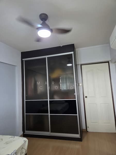 101 Hougang Avenue 1 photo 2