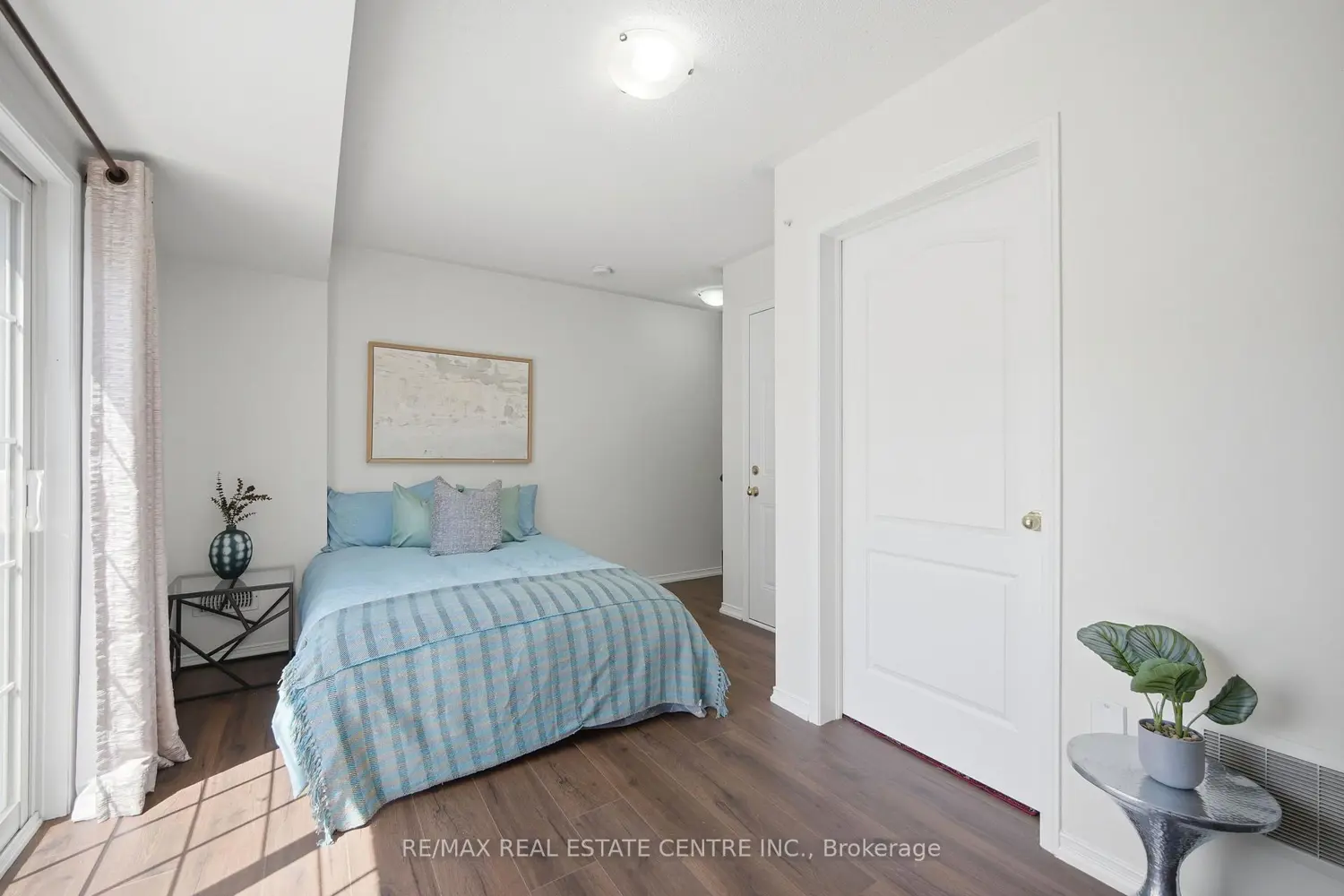 47 Martinworth Lane photo 3