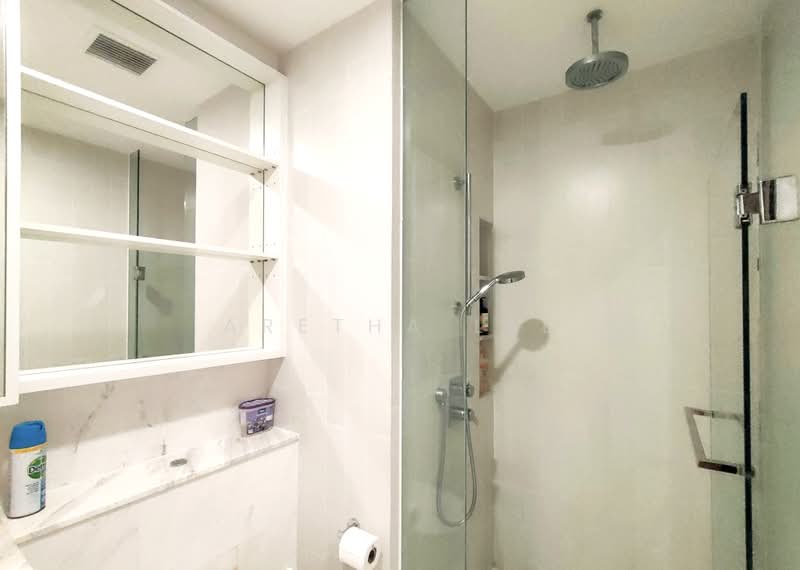 51 Flora Drive photo 4
