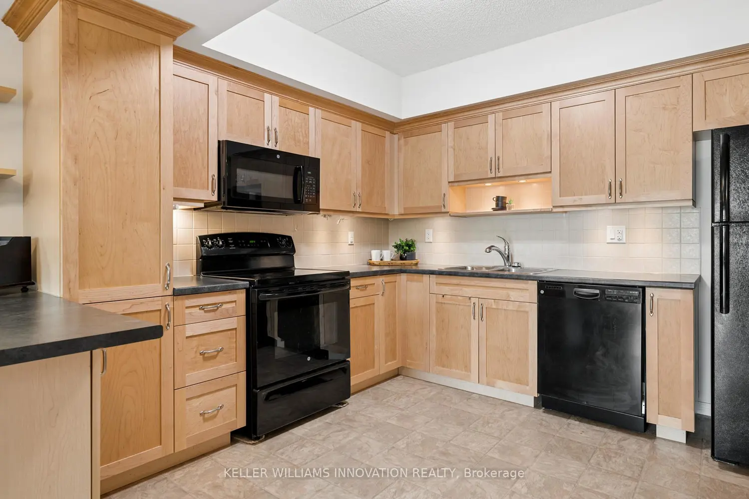 155 Water Street 211 photo 4