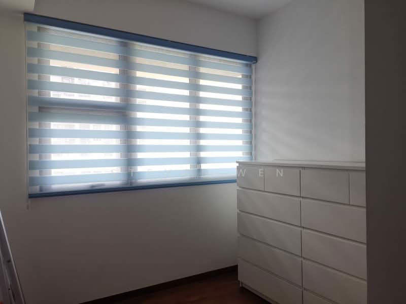 27 Fernvale Close photo 4